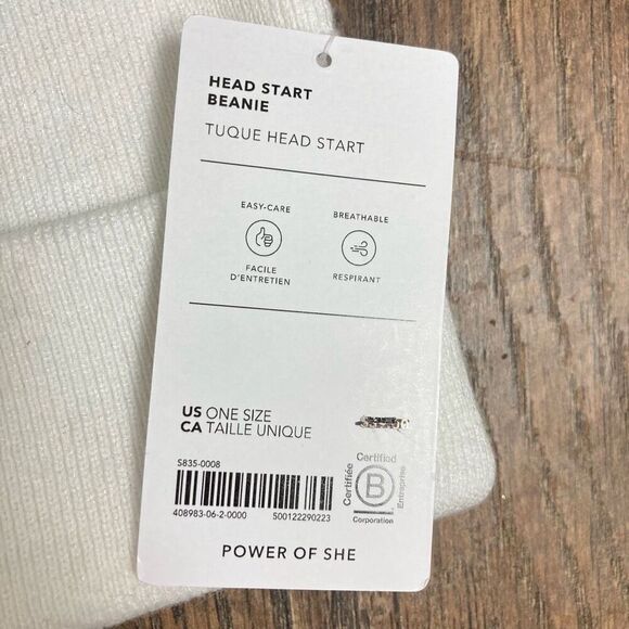 Athleta Head Start Beanie Bright White Women’s Hat One Size Workout Everyday NWT - Picture 2 of 7